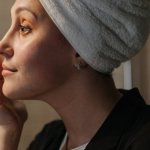 Od smogu do blasku: wieczorny rytuał, który zmywa miasto z twarzy